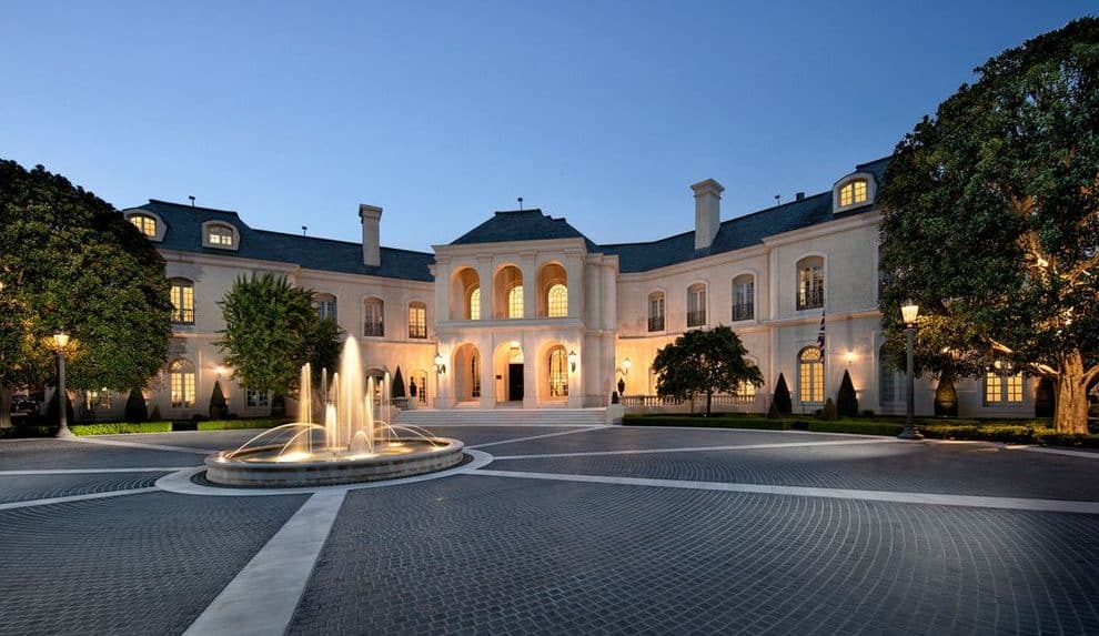 this-is-what-the-world-s-most-expensive-home-for-sale-looks-like-the